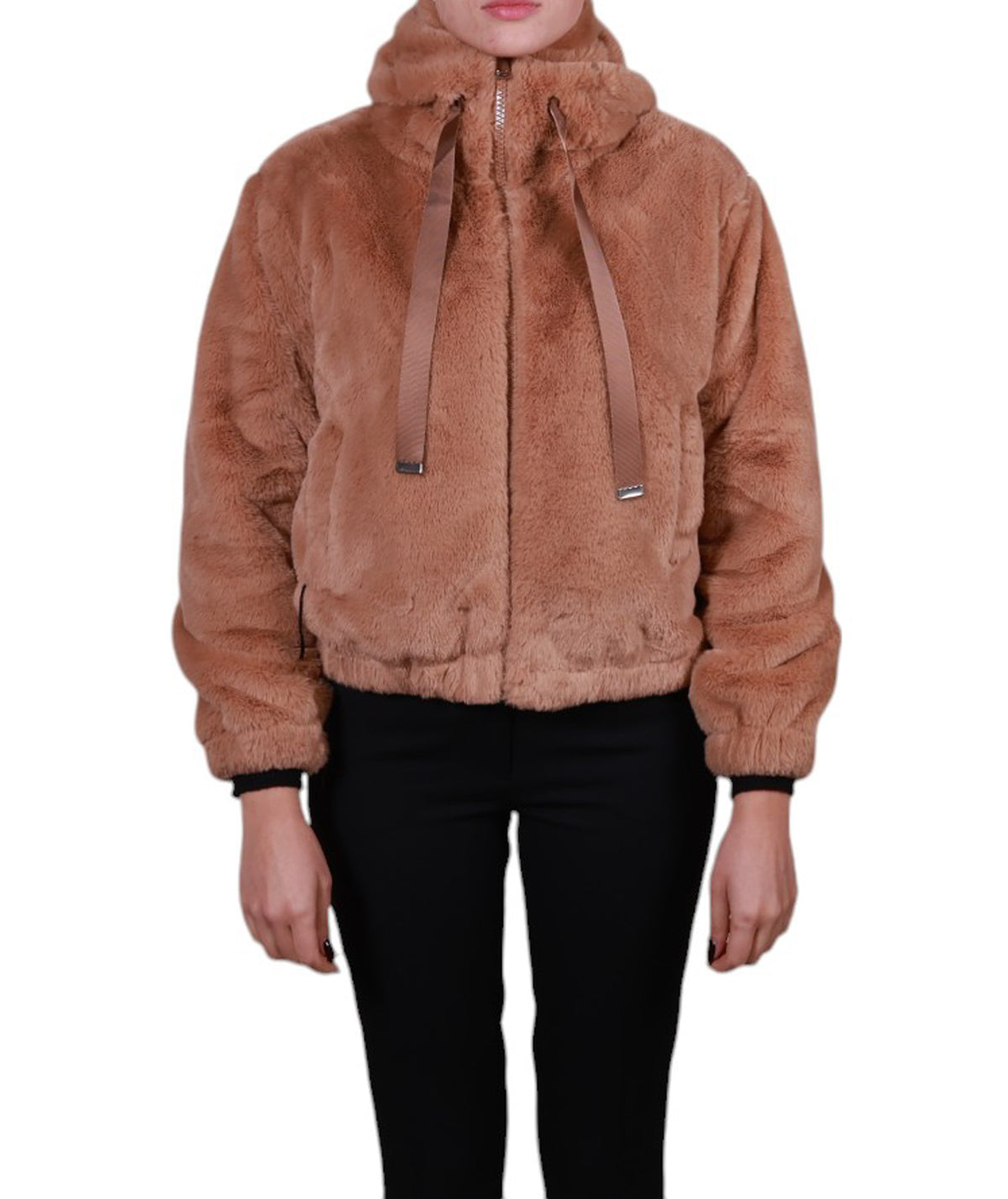 Giubbotto ecopelliccia con cappuccio