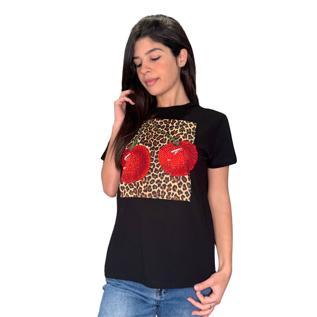 T-shirt ciliegia con strass