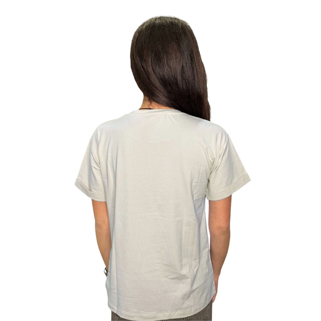 T-shirt donna con catena collo argento