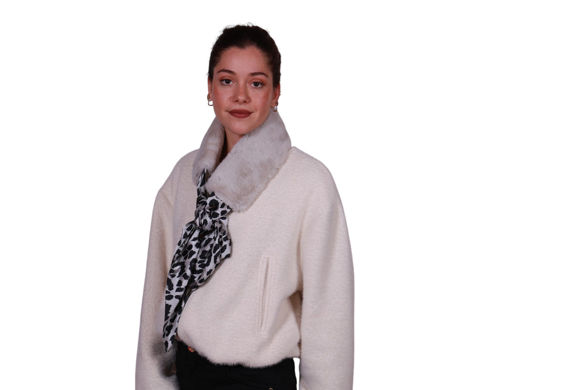 Centopercento Camicie collo pelo foulard leo