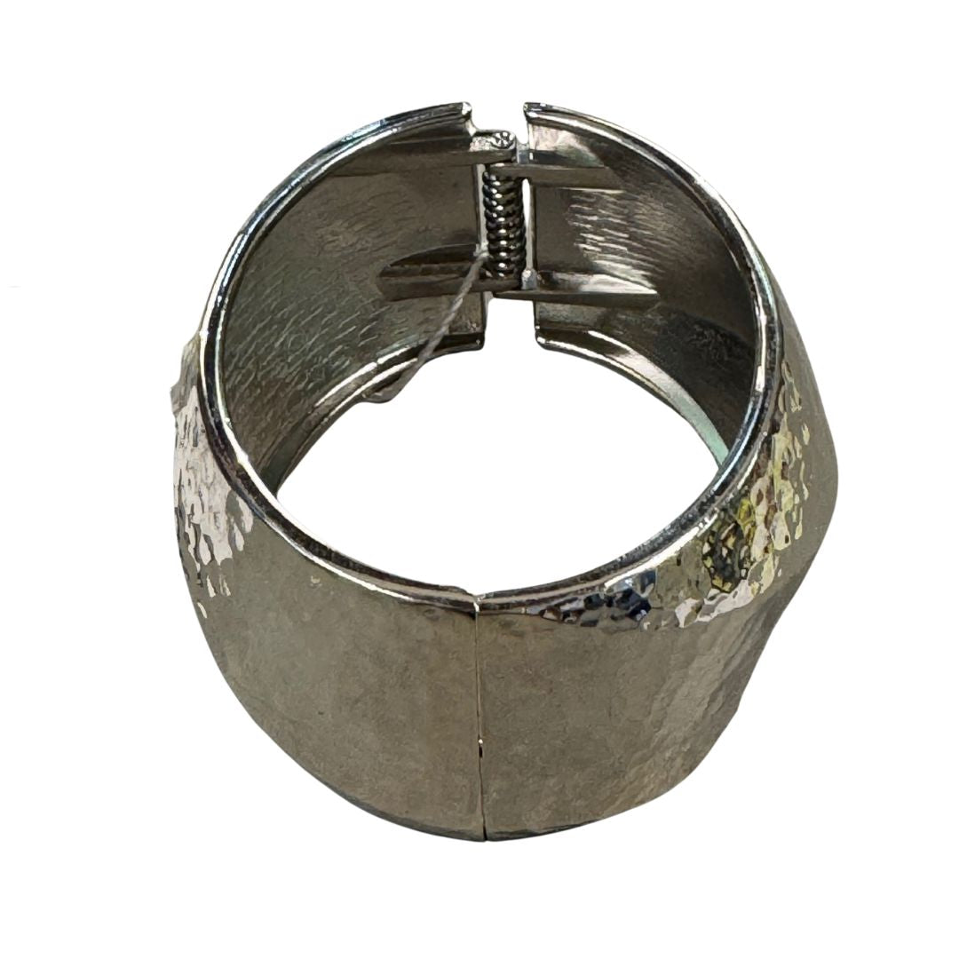 Bracciale rigido bombato martellato