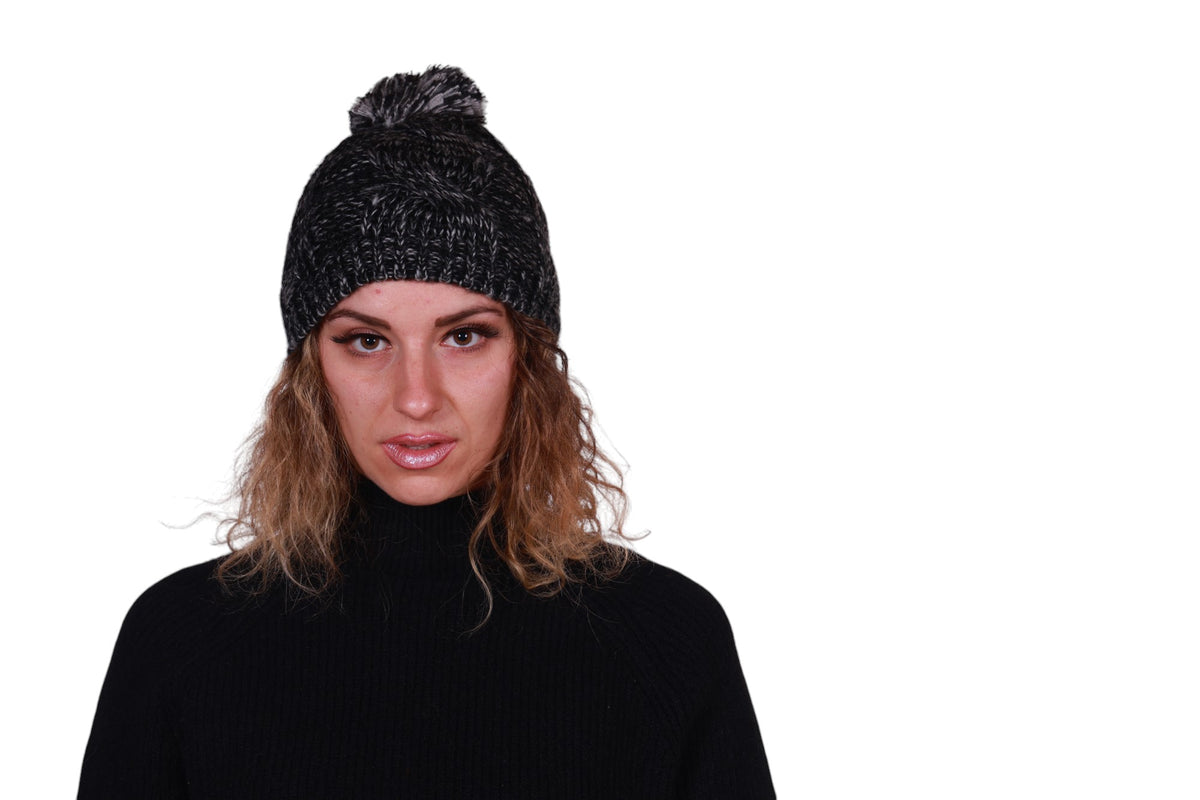 Cappello con pon pon Pull Love