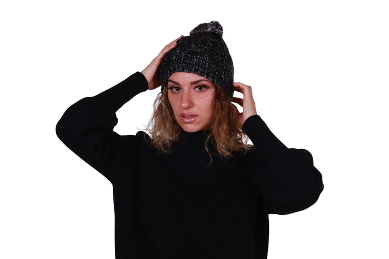 Cappello con pon pon Pull Love