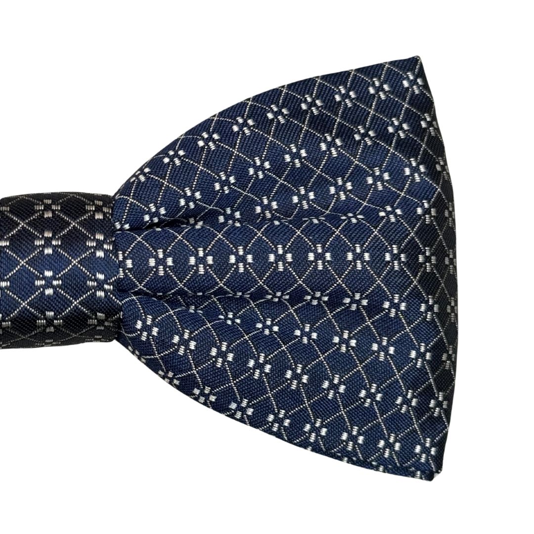 Papillon in seta fantasia rombi e fiori annodato a mano con finitura sartoriale