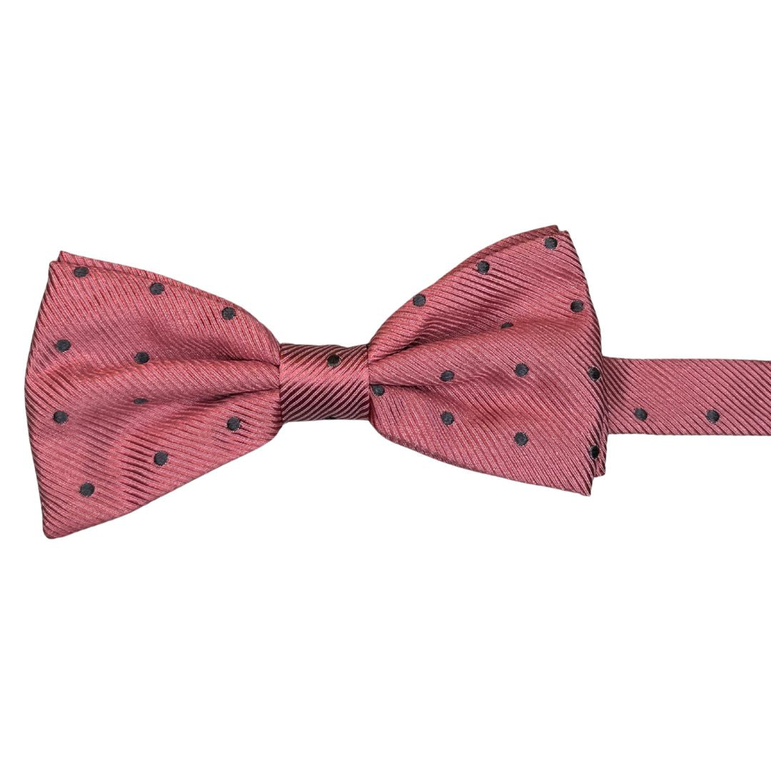 Papillon in seta faille pois annodato a mano con lavorazione sartoriale