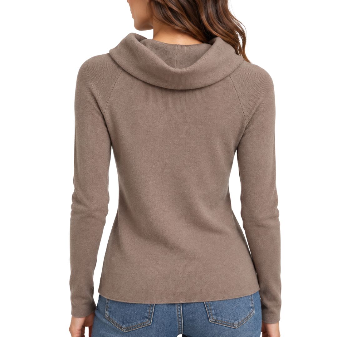Maglia donna collo a bevero con applicazioni fiori