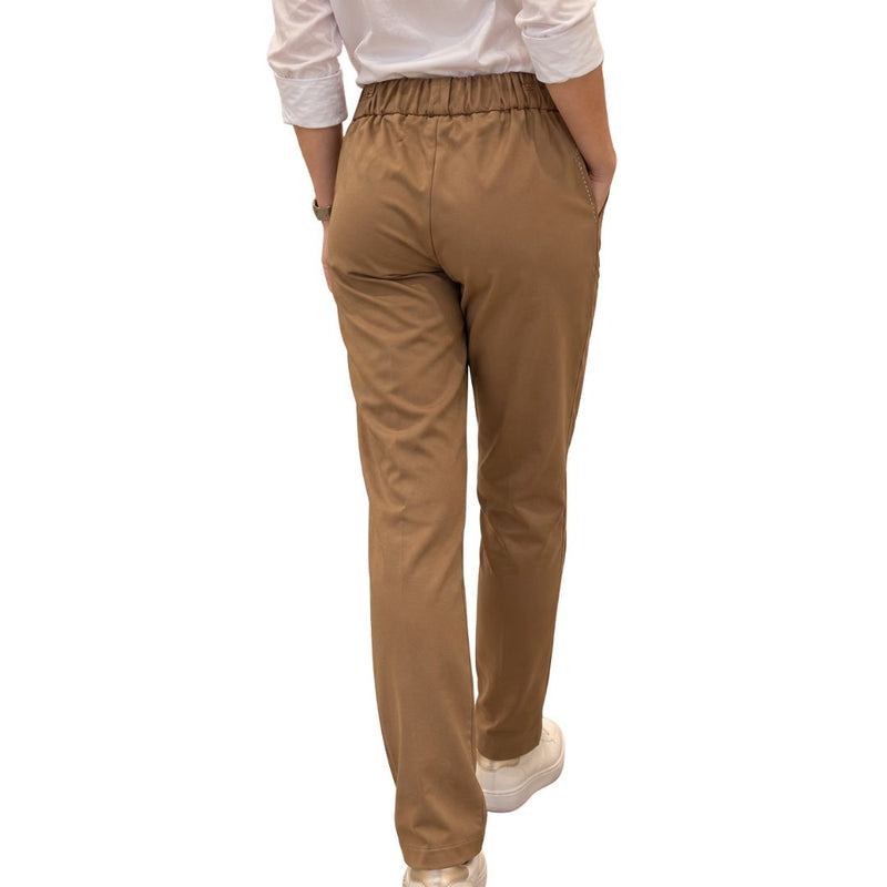 Pantalone donna a sigaretta misto cotone elasticizzati, particolare nelle tasche