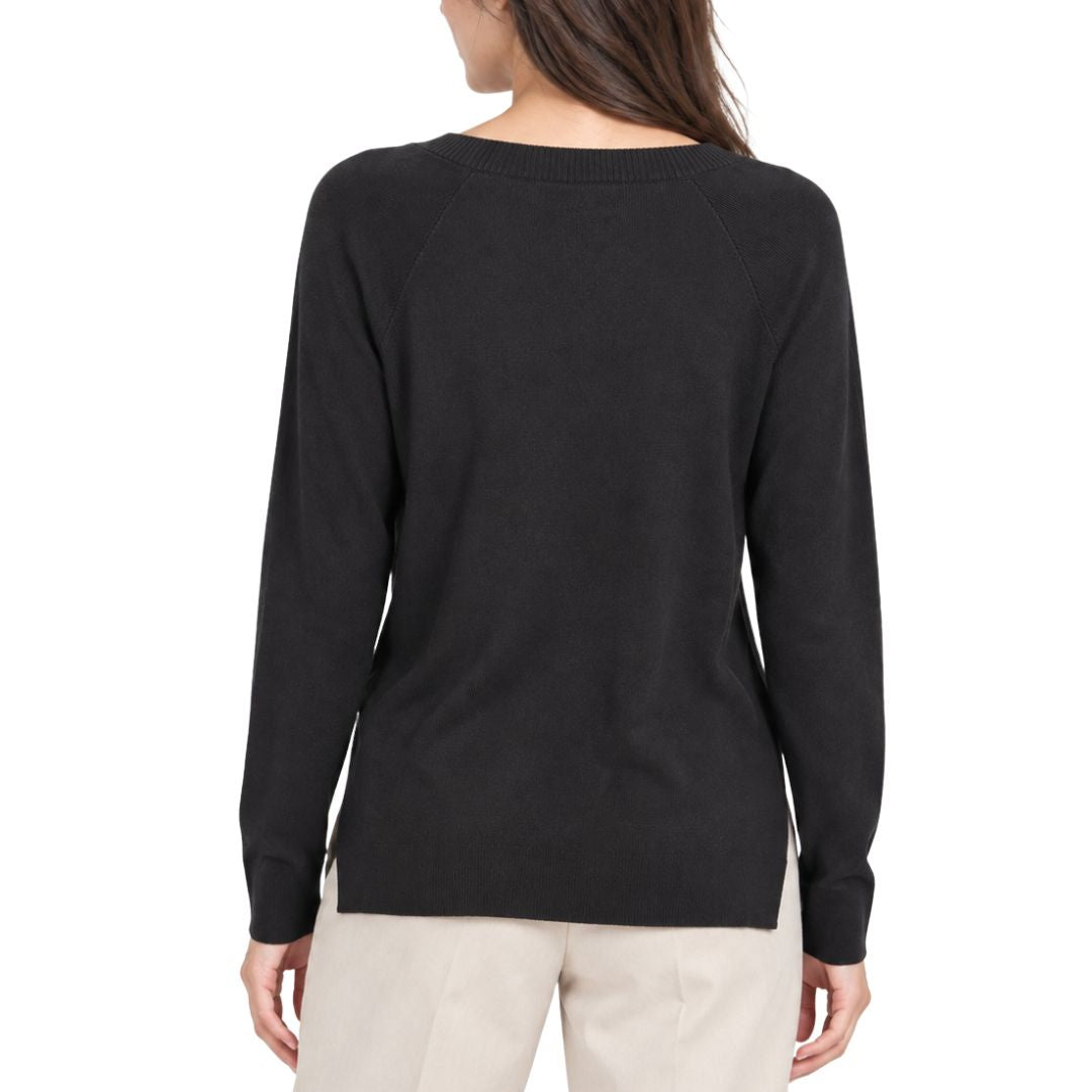 Maglia donna in misto viscosa con scollo a v tinta unita