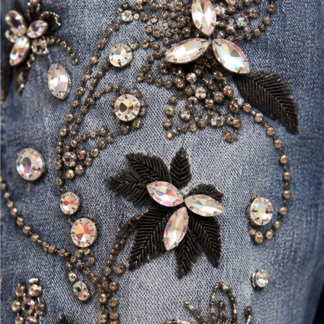 Jeans Donna Scilla diritto con applicazioni strass e stampa floreale tinto capo