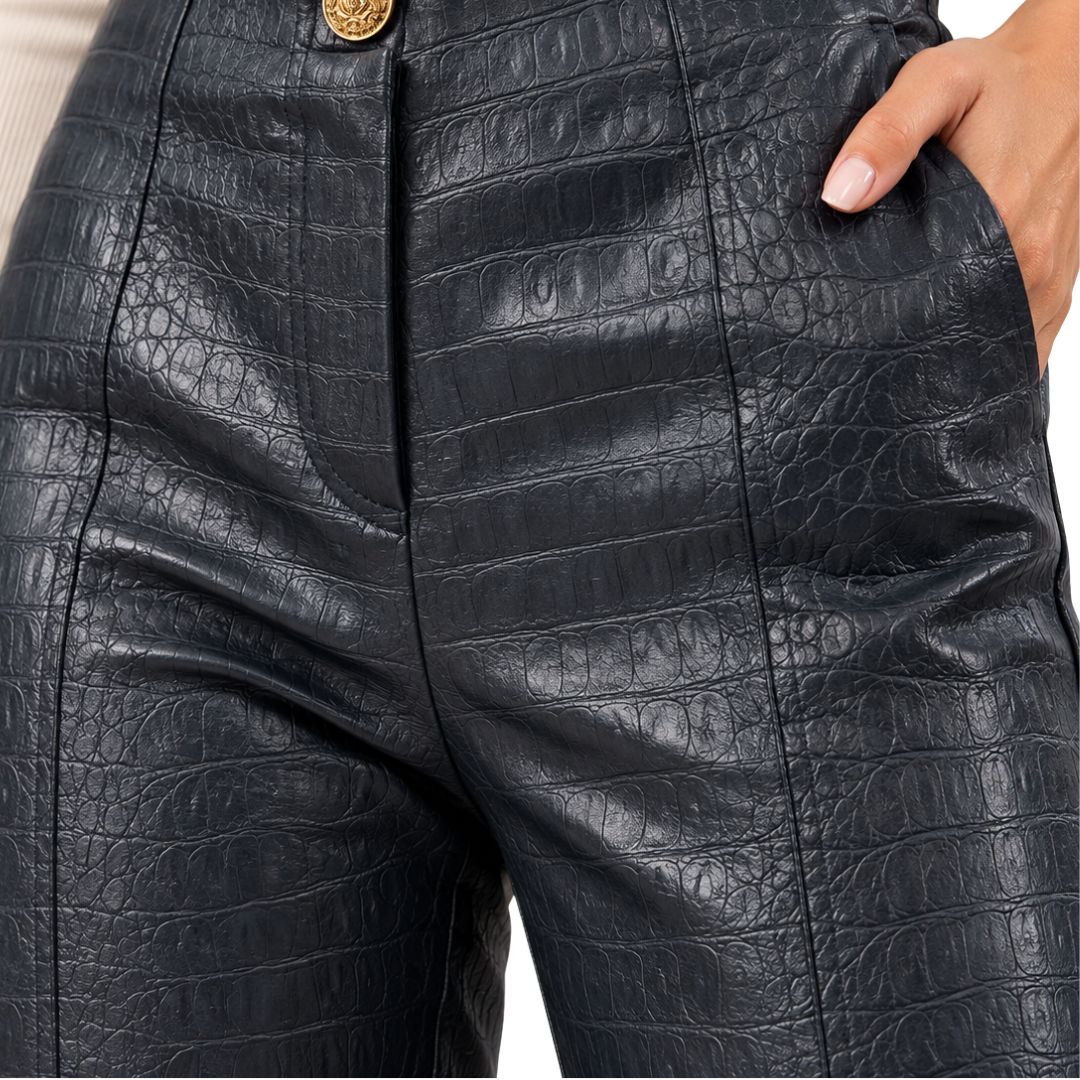 Pantalone donna Edoni in simil pelle martellata gamba diritta